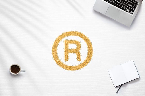 Marca registrada vs. nombre comercial: diferencias que debes conocer